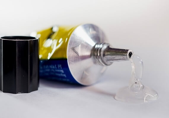 It is used as a diluent and filler liquid in the product.